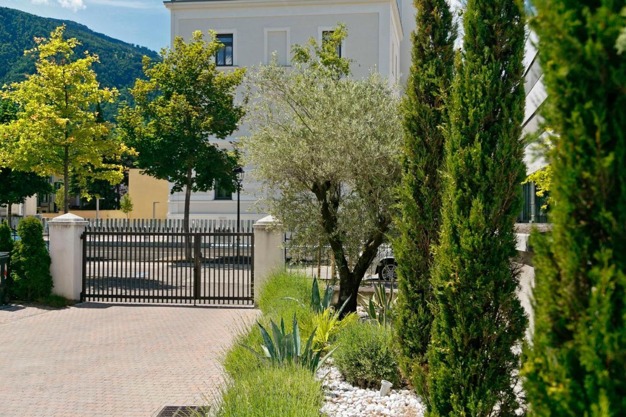 Garni Villa Tyrol - Adults Only Мерано Екстер'єр фото